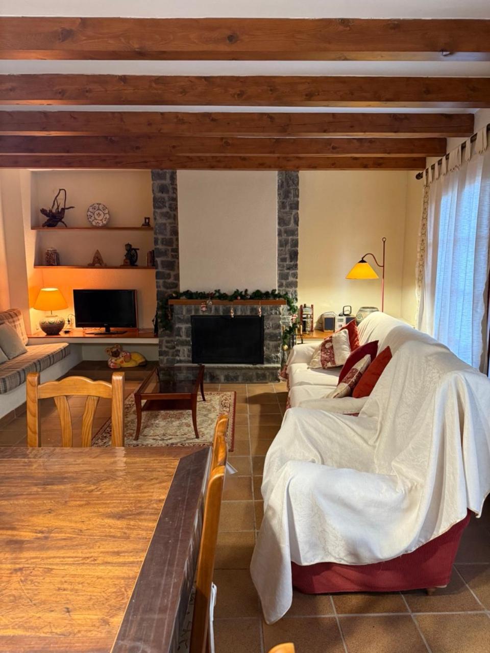 Cal Cuaresma Villa Isona Buitenkant foto